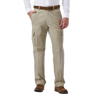 Haggar Mens Comfort Stretch Classic Fit Flat Front Cargo Pant-Regular and Big & Tall Sizes Casual, Putty, 38W x 32L