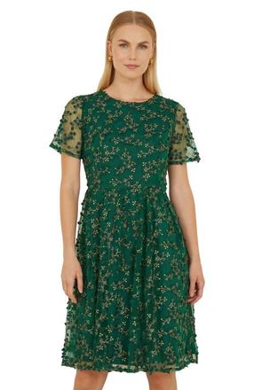 Yumi Embroidered Floral Skater Dress in Emerald Green at Nordstrom, Size 10