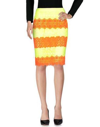 Moschino BOTTOMWEAR - Gonne midi su YOOX.COM