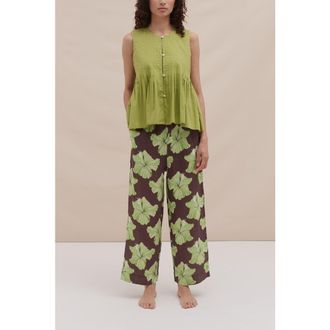 Desmond & Dempsey Pleated Cami & Trouser Set in Grand Hibiscus Lime & Cocoa at Nordstrom, Size X-Large Uk