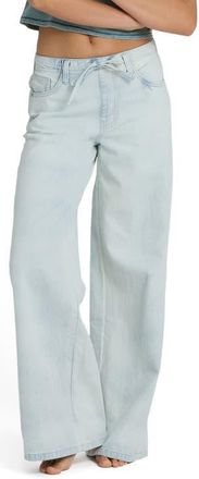 Billabong Jade Saltwashed Tie Waist Jeans in Blue Mist at Nordstrom, Size X-Small