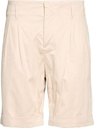 Liu Jo BOTTOMWEAR - Shorts & Bermuda Shorts on YOOX.COM
