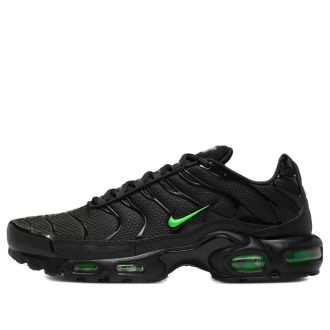 Nike Air Max Plus Black Green Strike DM0032-024