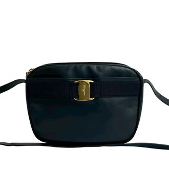 Ferragamo Pre-owned Ferragamo Calfskin Vara Crossbody A214183
