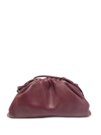 Bottega Veneta The Pouch cross body bag - women - Leather - One Size - Red