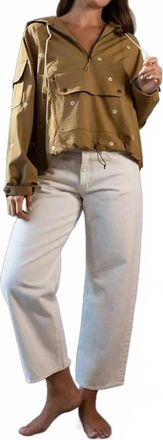 The Great. Embroidered Cropped Trailhead Pullover In Khaki With Daisy