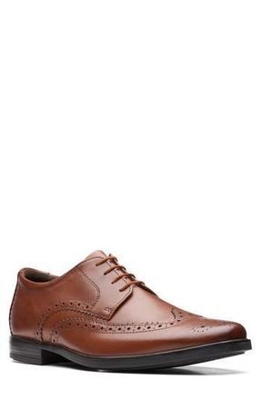 Clarks Howard Wingtip Oxford in Dark Tan Lea at Nordstrom Rack, Size 7