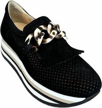 Softwaves WomenS Cloe Velour Sneakers In Black