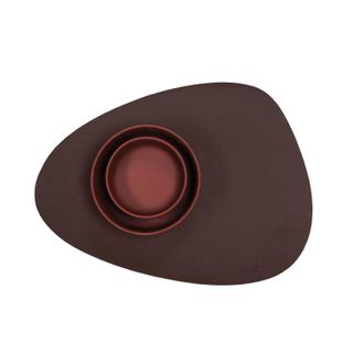 FreeForm Design Tischset Stone aus recyceltem Leder 41 x 30 cm - Braun