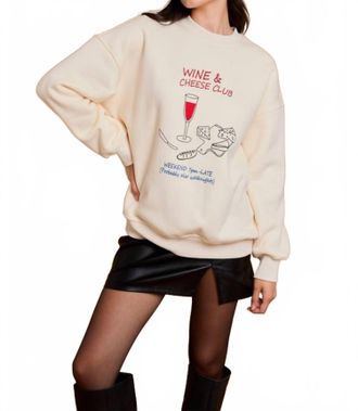 Gilli Wine And Cheese Club Sweatshirt Top In Cream