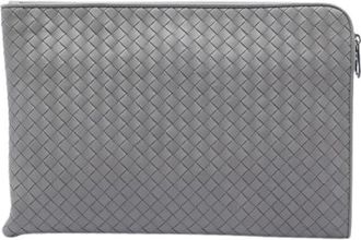 Bottega Veneta Pre-owned Clutches, female, Gray, Size: ONE SIZE Pre-owned Woven Leather Clutch
