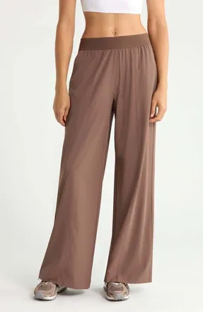 Zella Atlas Elastic Waist Wide Leg Pants in Brown Quartz at Nordstrom, Size Xx-Large