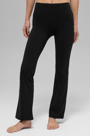 Alo Softsculpt High-Waist 7/8 Bootcut Legging in Black, Size: Small