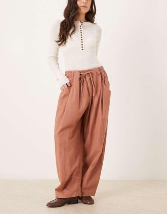 Free People Chambers - Pantaloni comodi color tramonto-Marrone