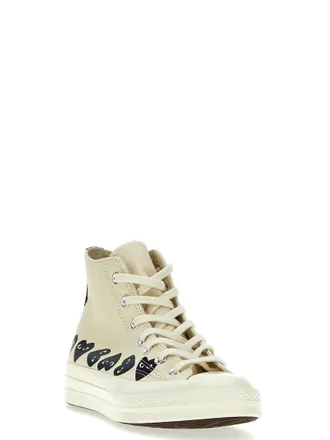 Comme Des Gar&ccedil;ons Heart-Print Canvas Sneaker - cream