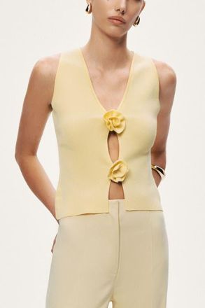 Nocturne Floral Cut-Out Knit Top in Yellow at Nordstrom, Size Medium Eu