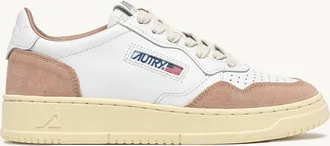 Autry MEDALIST LOW SNEAKERS IN WHITE LEATHER AND ROSE CANNEL SUEDE