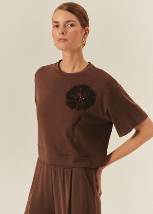Exquise Brynn T-Shirt Chic Casual Gem-Detail Tee in Brown at Nordstrom, Size Medium