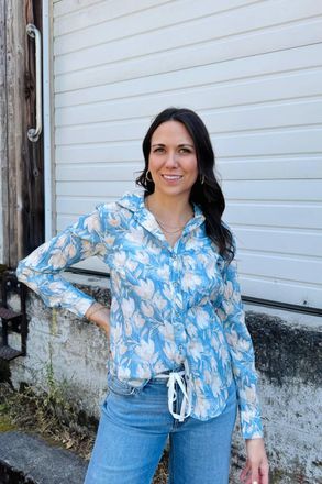 Nic+Zoe Shadow Floral Core Cotton Shirt In Blue Multi