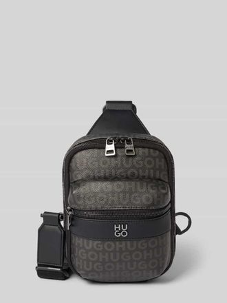 HUGO BOSS Umh&auml;ngetasche mit Label-Muster Modell QUANTIC_M_MONOSTRAP in BLACK, Gr&ouml;&szlig;e 1