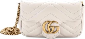 Gucci GG Marmont Flap Bag Matelasse Leather Super Mini crossbody bag - Beige