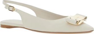 Ferragamo Zelmi Slingback Ballerinas - Dames - Ballerinas - Wit - 36 1/2 EU - Leer - Schoenen