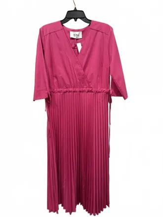 B.YU Womens Pleated Three Quarter Dress In Fushia