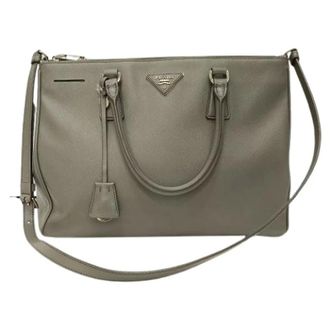 Prada Pre-owned Handbags, female, Gray, Size: ONE SIZE Pre-owned Medium Galleria Double Zip Tote Bag