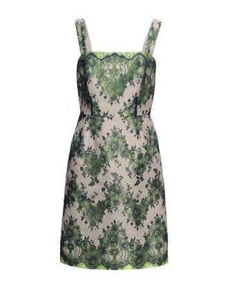 Cailan'd Midi dresses