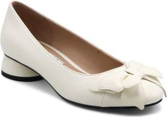 Charles by Charles David Butterfly Flat in White at Nordstrom, Size 7