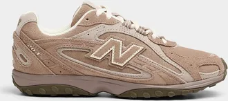 New Balance Womens Suede brown 204L sneakers Women