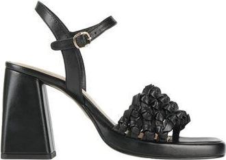 Emanuelle Vee Sandals