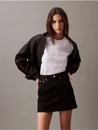 Calvin Klein Jeans Calvin Klein Womens Standard Logo Boxy Fit Crewneck T-Shirt - Purple - XS