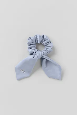 Alo | Airlift Rhythm Scrunchie in Winter Frost Blue