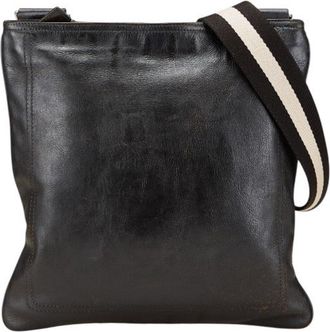Bally Black Leather Shoulder Bag (Pre-Owned)