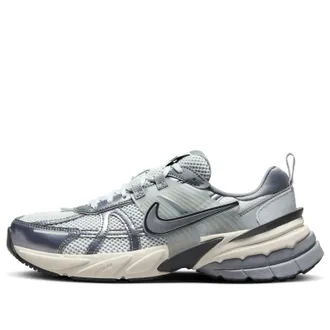 Nike (WMNS) Nike V2K Run Pure Platinum Wolf Grey FD0736-003