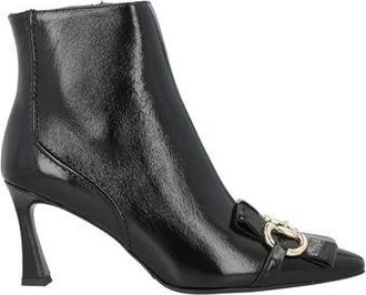 Ella Ankle boots