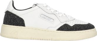 Autry White Medalist Low Leather Sneakers