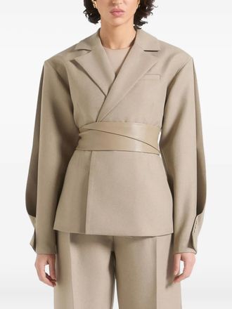 Mani&egrave;re De Voir Marie twist-sleeve belted tailored blazer - Neutrals