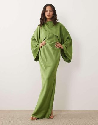 Asos Vestito lungo in raso verde cedro drappeggiato a maniche lunghe con incrocio sul davanti e collo alto