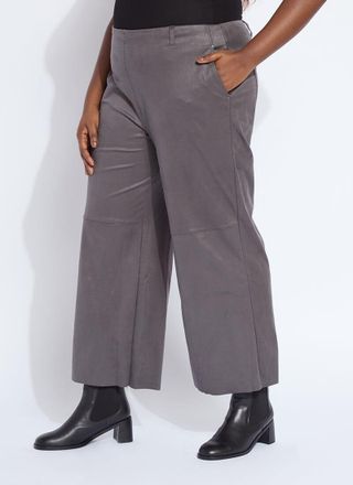 Lyss&eacute; Amina Patent Foil Vegan Suede Pant Curvy (28Inseam)