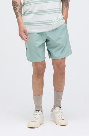 Woolrich Classic Chino Shorts from $140.00 - on Stylight