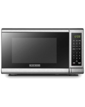 Black+Decker 700-Watt Digital Microwave Oven Stainless Accents