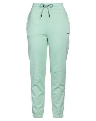 Reebok BOTTOMWEAR - Pantaloni su YOOX.COM
