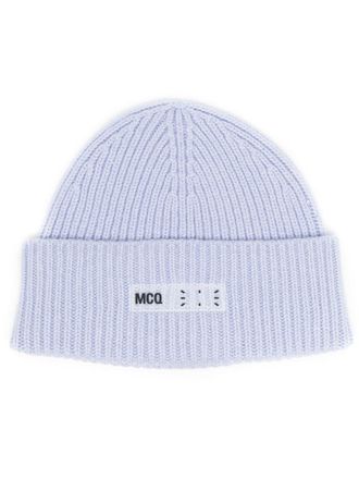 McQ by Alexander McQueen logo-print ribbed-knit beanie - Purple