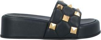 Valentino Garavani FOOTWEAR - Sandals sur YOOX.COM