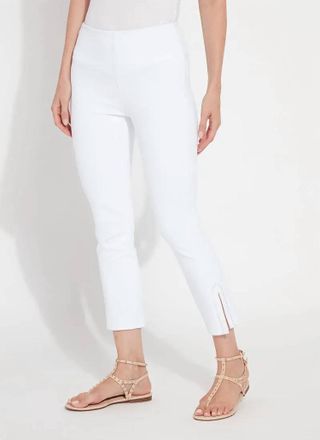 Lyss&eacute; Poppy Embroidered Crop Demin Legging In White