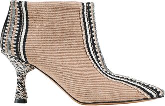 Amambaih Inma Heeled Bootie In Marron