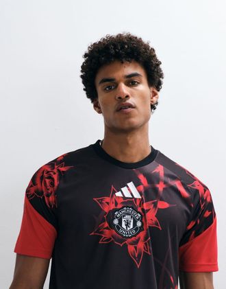 adidas adidas Football Manchester United 26/27 preshirt con stampa nera e rossa-Rosso