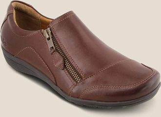 Taos Womens Character Flat Leather Shoes In Brunette